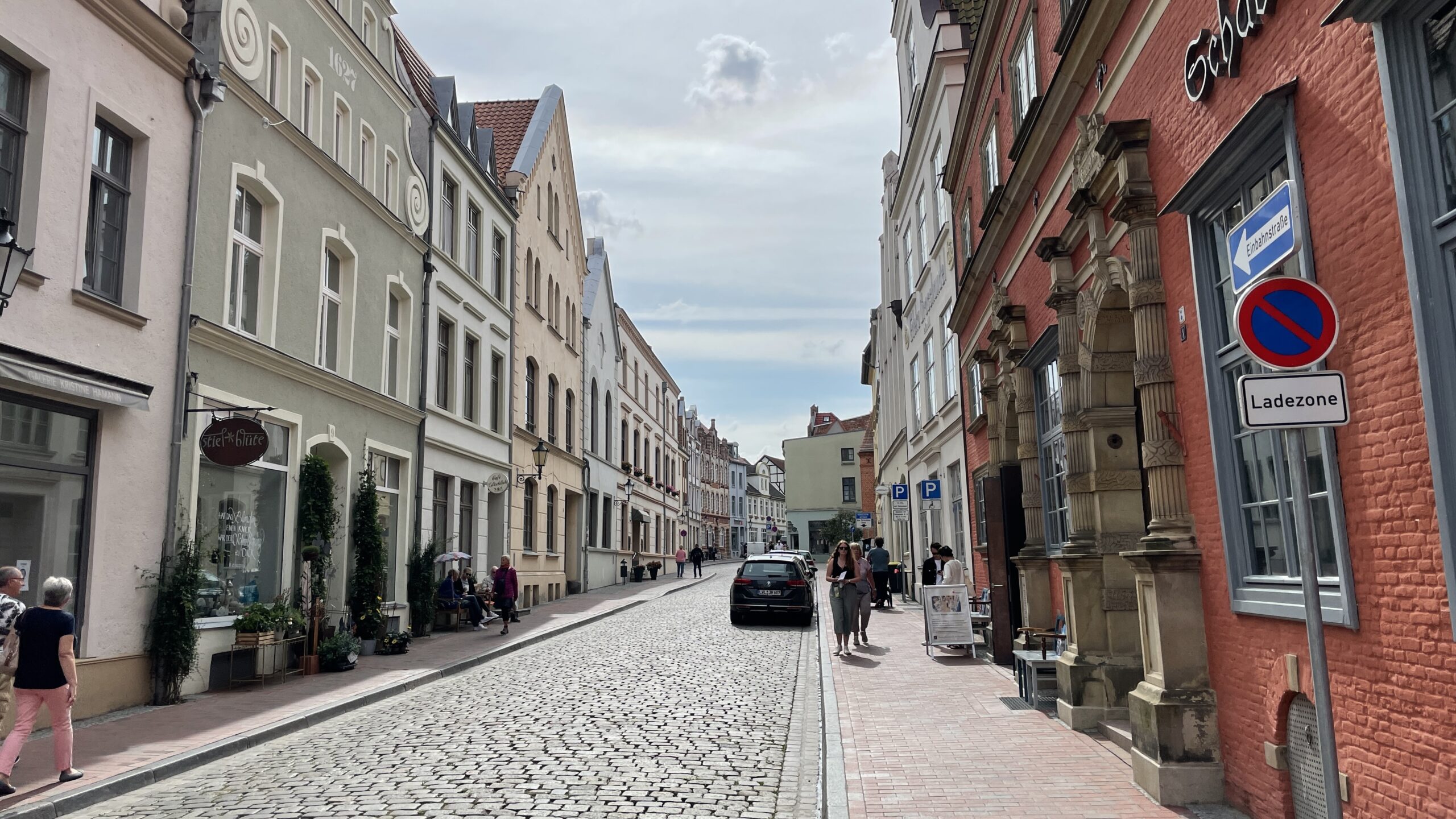 05816631-9B5F-490B-889D-7ABE3010C18D