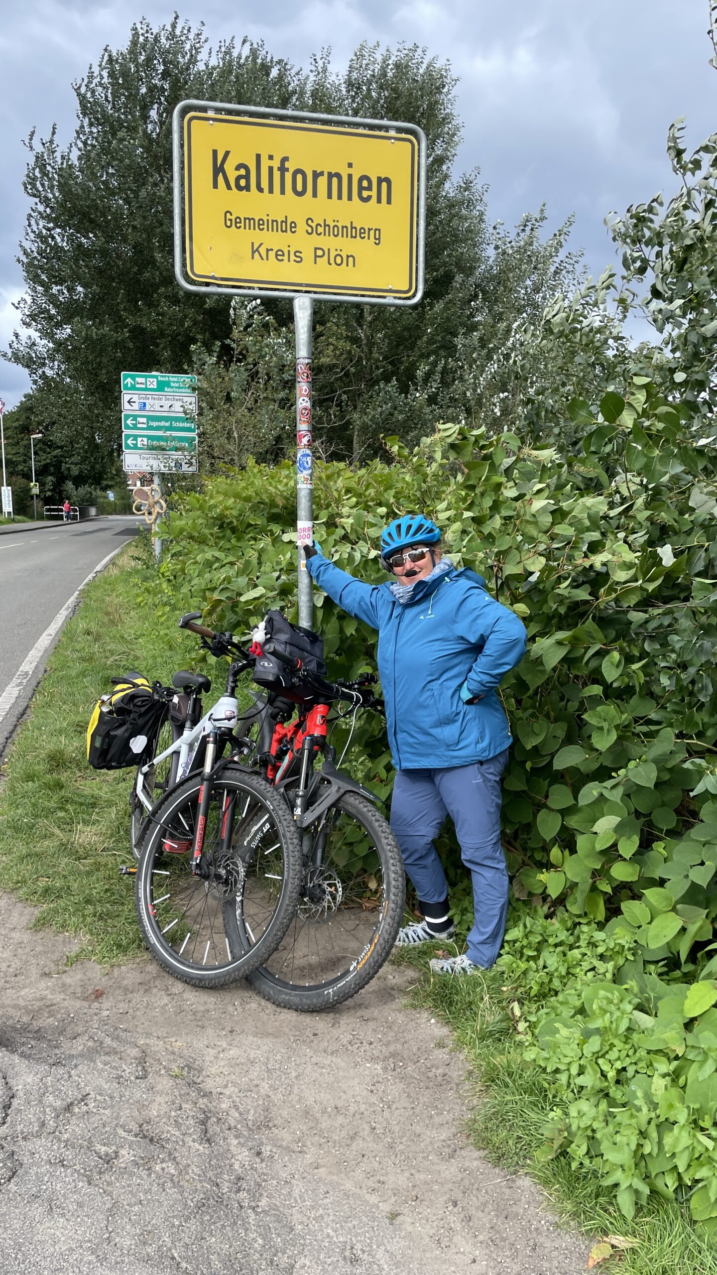 54B419CF-2E67-4555-9C38-2F0FFEACBD9E