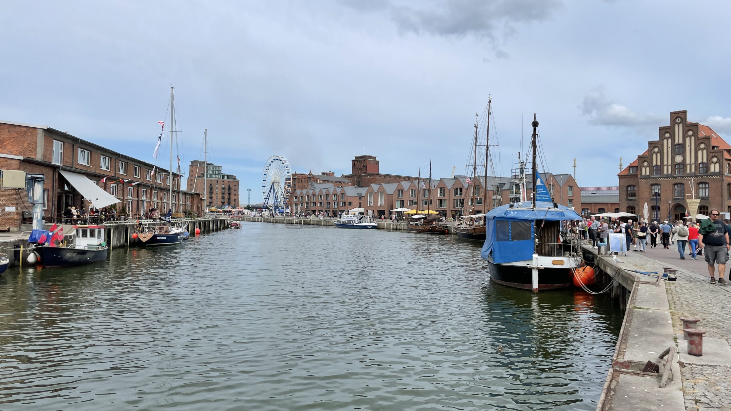 5C5ACAEF-BD9B-4112-BDA3-D7C5DAA3C379