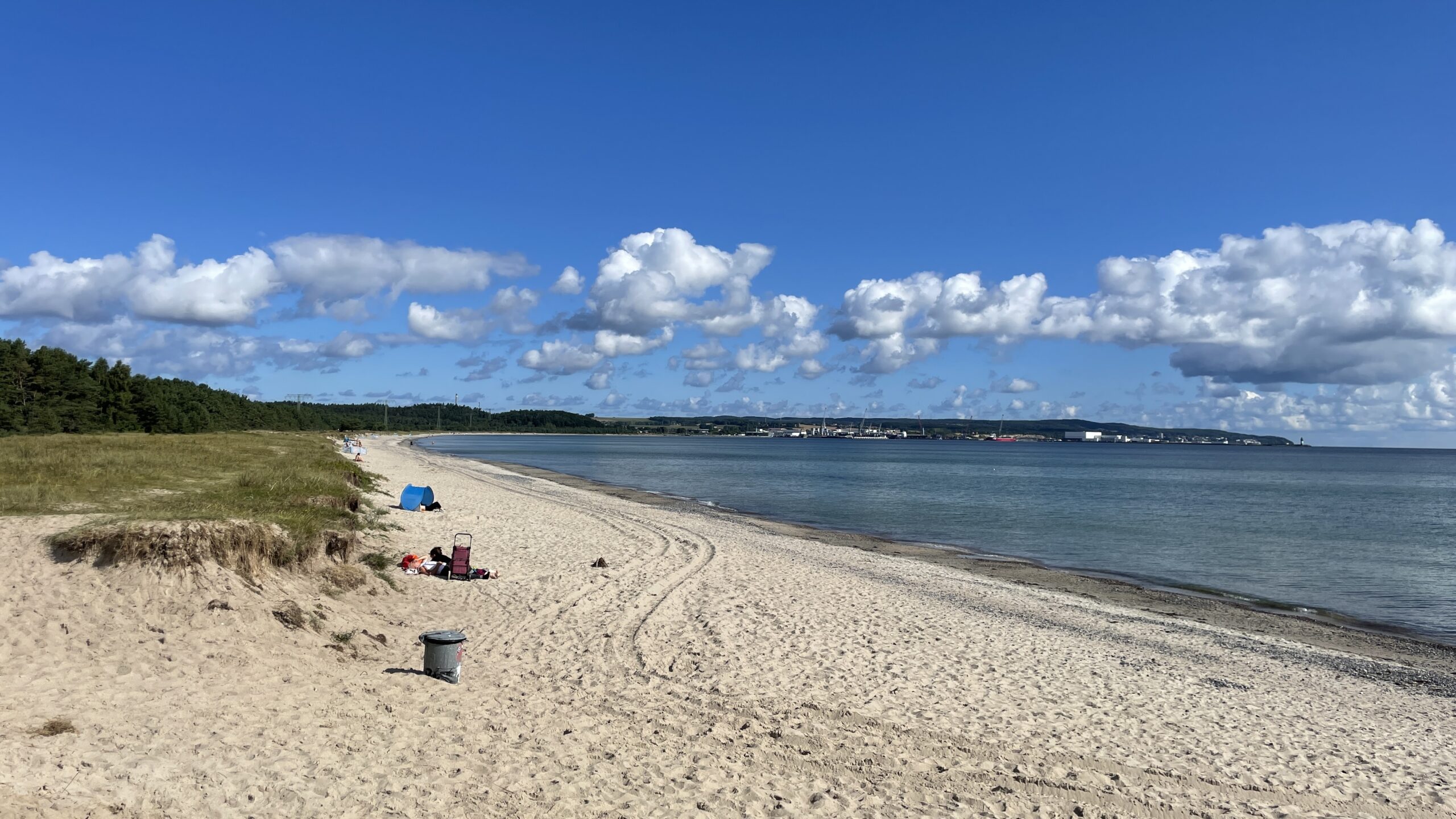 7E6EA28B-D4E9-43FC-B4FD-D802F8AA612B