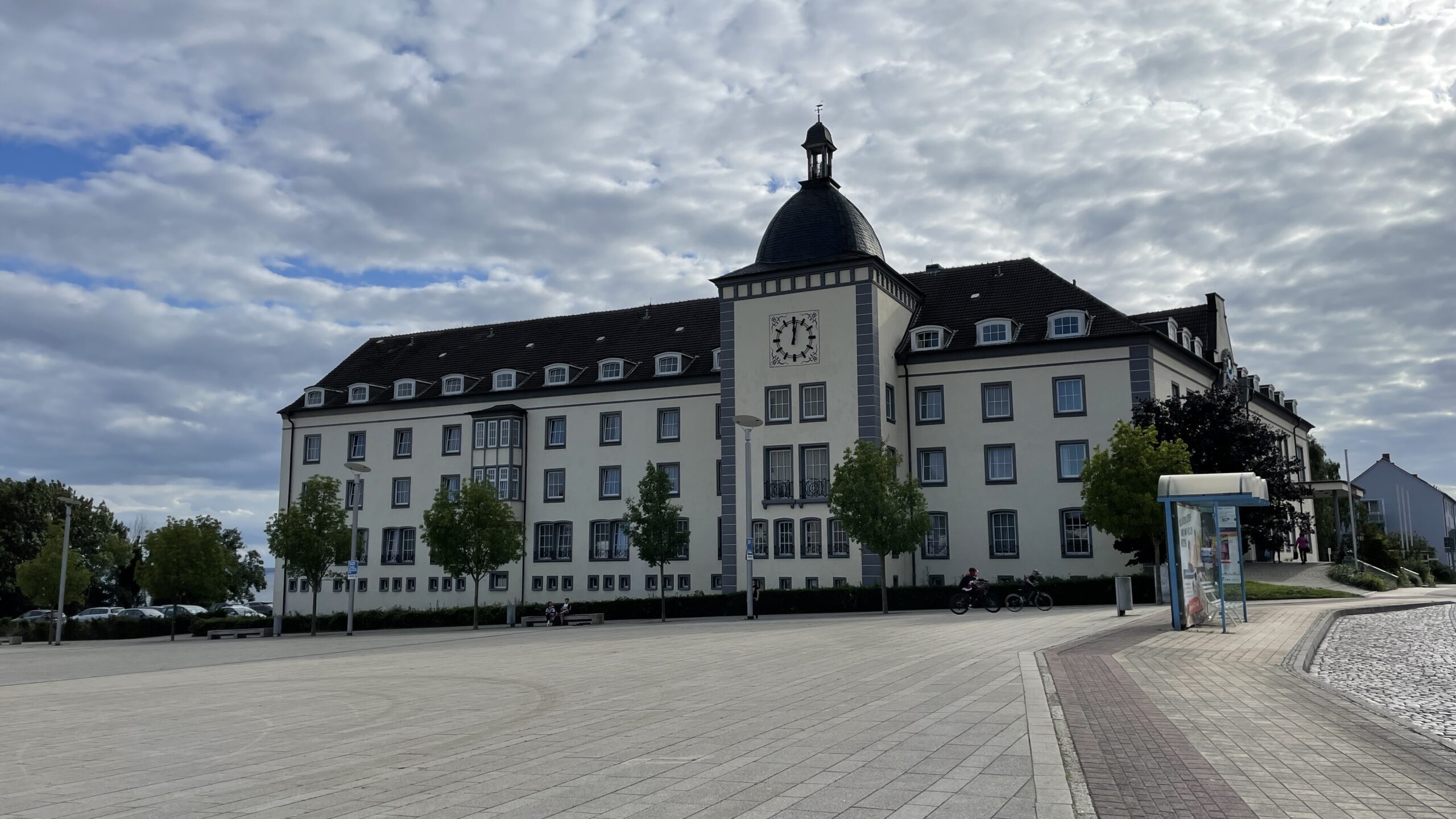 9FC2A1D7-CC59-4B43-BC59-2CF3B03E4010